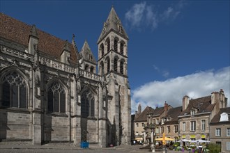 Romanesque Cathedral of Saint Lazarus