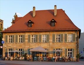 Loewenichsches Palais with Cafe