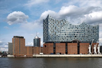 View of the Kehrwiederspitze and Elbe Philharmonic Hall