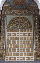 Entrance of the La Compania de Jesus