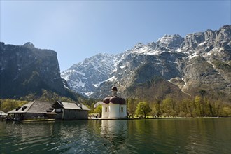 Pilgrimage chapel St. Bartholoma in front of Watzmann on the Konigssee