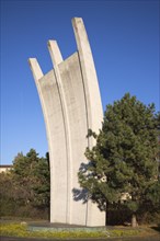 Airlift Monument