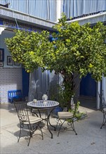 Blue-and-white courtyard of Salat Al Azama