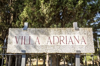 Villa Adriana information sign