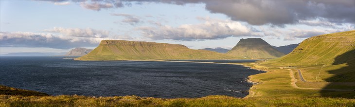 Atlantic bay and hills with Kirkjufell