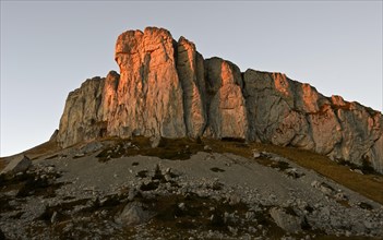 Summit Tour d'Ai in the evening light