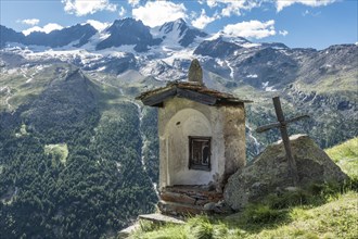 Chapel above the Valsavarenche valley