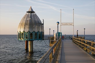 Diving gondola at the Seebrucke