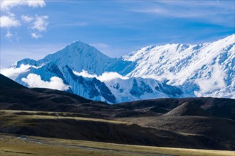 Mountain Gangapurna at the end of the Great Barrier