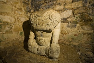 Maya statue inside Royal Palace