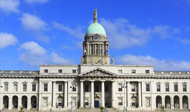 Neo-classical architecture of the Custom House
