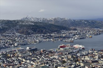View over town and harbour from the mountain Floyen