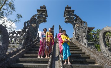 Young Balinese women
