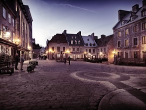 Nighttime view of Place Royale