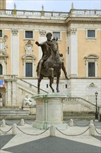 Equestrian statue of Marcus Aurelius