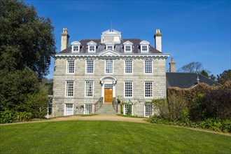 Sausmarez Manor