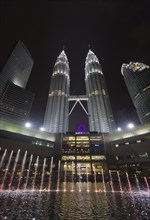 KLCC Lake Symphony Water Fountain Show