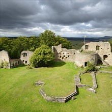Henneberg castle ruin