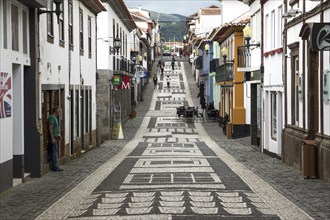 Plastered mosaic alleyways in Praia da Vitoria