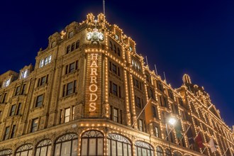 Illuminated department store Harrods