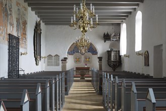 Nave with apse