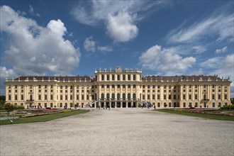 Schonbrunn Palace with palace gardens