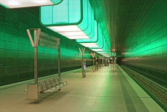 Light installation in the U-Bahn HafenCity Universitat subway station