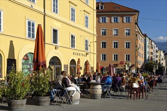 Sidewalk cafe on market square