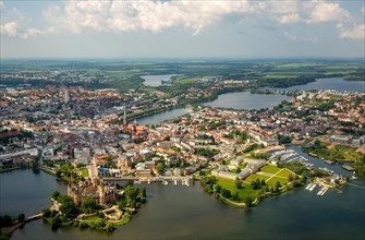 Historic centre with castle Schwerin