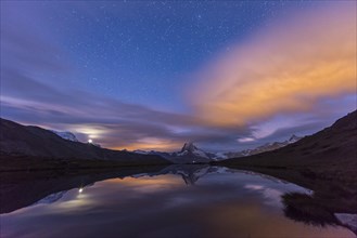 Matterhorn reflected in the Stellisee at dawn