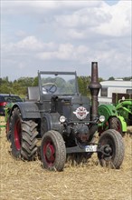 Pampa Bulldog Tractor