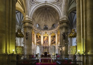 Altar room with apse