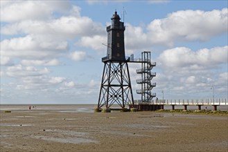 Lighthouse Obereversand at low tide