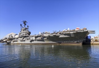 Aircraft carrier USS Intrepid