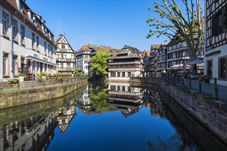 Maison des Tanneurs and timbered houses along the ILL canal