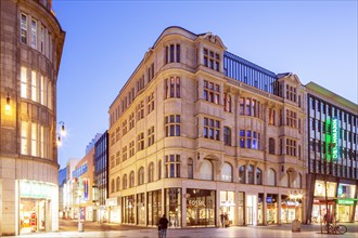 Historical office and commercial building Georgstrasse 22