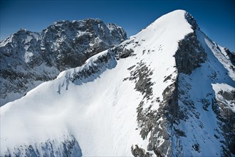 Snowy peak of the Alpspitze