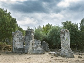 Ruin of the church of Santa Maria di Riscamone