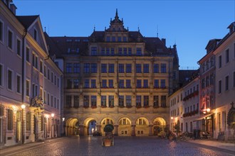 New town hall at the Untermarkt at dusk