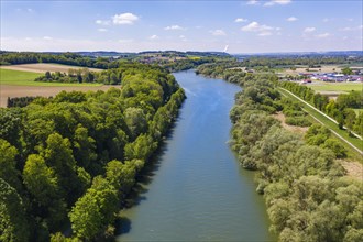 Isar between Loiching and Dingolfing
