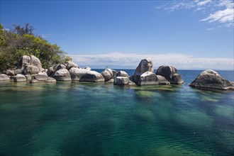 Turquoise clear water and granite rocks