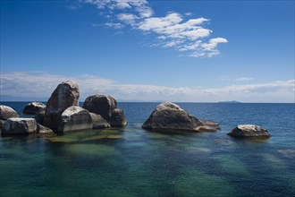 Turquoise clear water and granite rocks