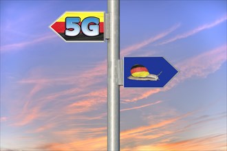 Signs 5G data network