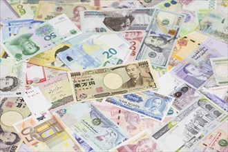 International banknotes
