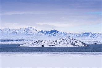 Snowy landscape at Pingvallavatn