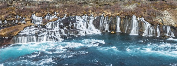 Hraunfossar