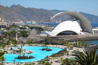 Overview of Parque Maritimo outdoor pool in Cesar Manrique and Auditorio de Tenerife concert hall