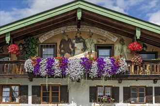 Farmhouse with Luftlmalerei wall paintings and floral decoration