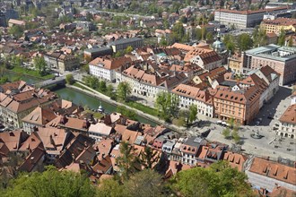 City view with old town and river Ljubljanica