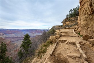 Hiking trail down into the Grand Canyon